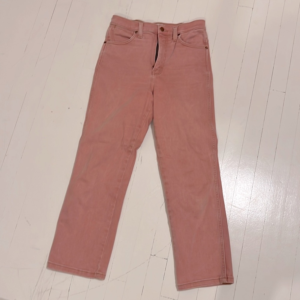 Pink vintage fit Wrangler Jeans size 28